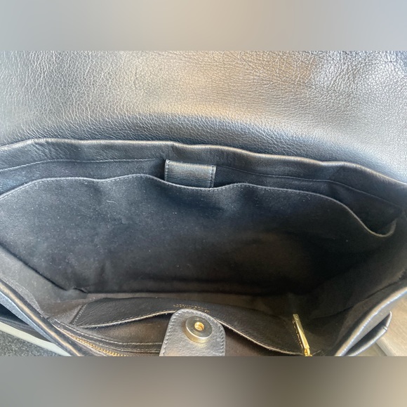 Cuyana Convertible Satchel 13-inch Black Pebbled Leather - Picture 13 of 16